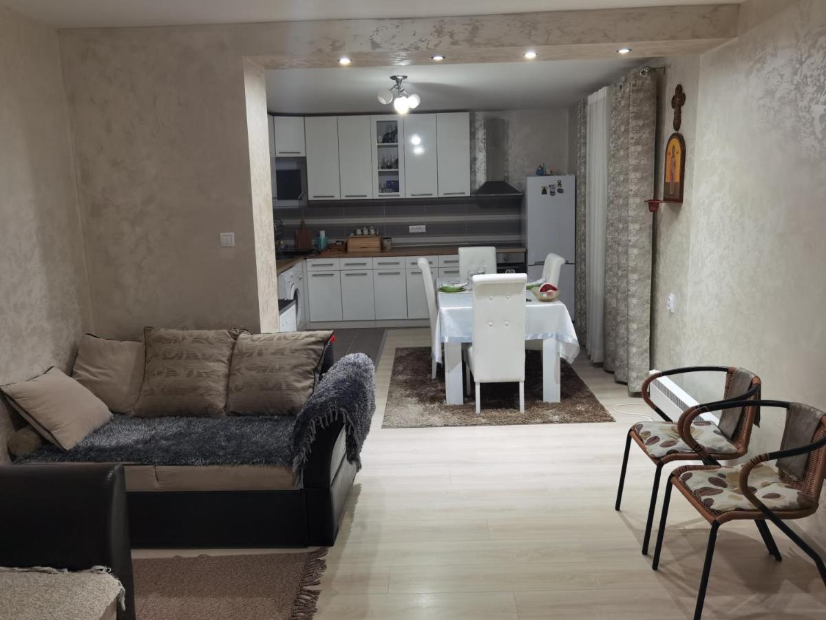 Nikolaj Lux Apartamento Nova Varoš Exterior foto